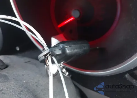 2010 Subaru Tribeca 3.6R Touring z USA, uszkodzony, nr VIN 4S4WX9GD2A4401073